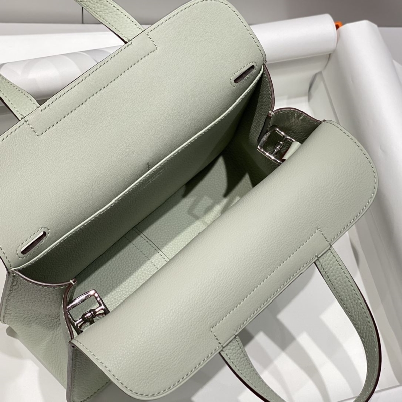 Hermes halzan Bags